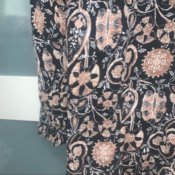 Forever 21 Summer Dress - Picture 3 of 6